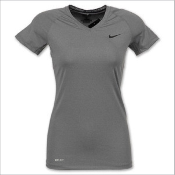 Nike Tops - 3/$20 SALE!! Nike Pro Combat Workout Shirt Size XS